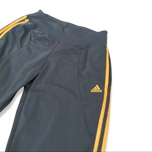 Women’s adidas pants medium